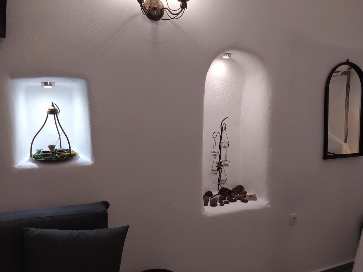 Mentoras' Complex Apartamento Emporio  Exterior foto